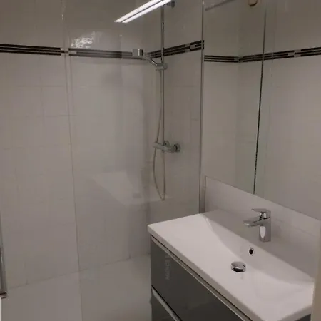 Heliopolis Batiment Ab - Studio Pour 2 Personnes 424 - Naturiste דירה