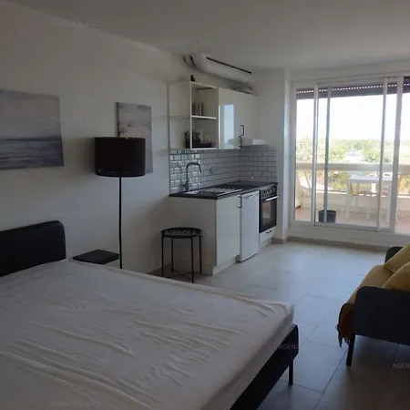 Heliopolis Batiment Ab - Studio Pour 2 Personnes 424 - Naturiste *